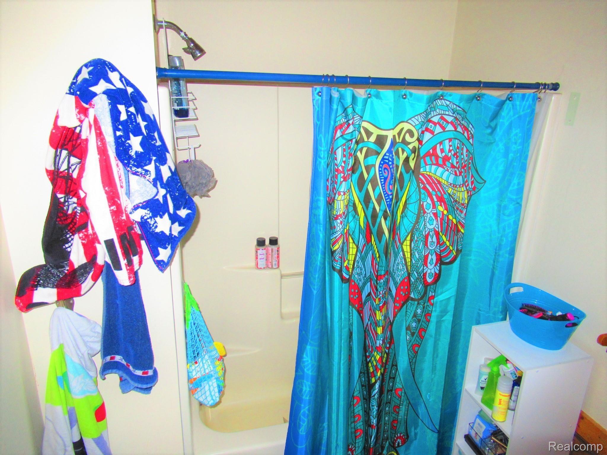 4866 Witt Road St. Clair, MI 48079 - Photo 64 of 98 Bath1.jpg