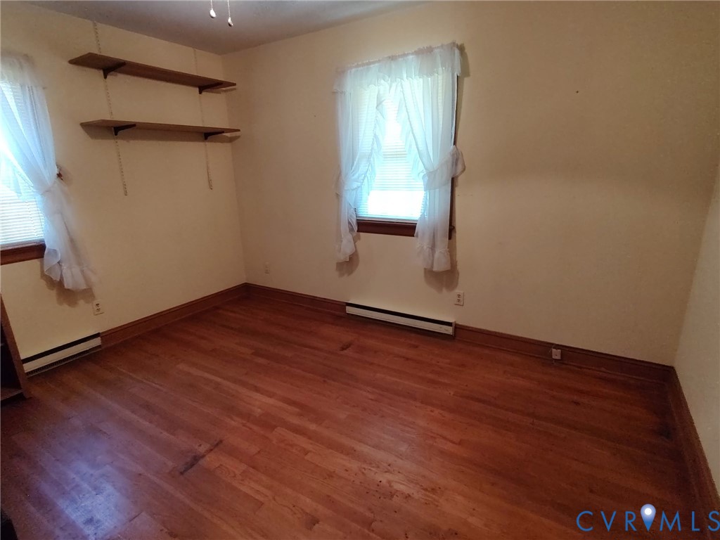 5872 Elko Road Sandston, VA 23150 - Photo 13 of 19 Gallery Image 13