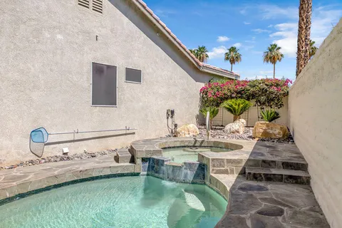 $695,000 | 245 Strada Fortuna, Palm Desert, CA 92260