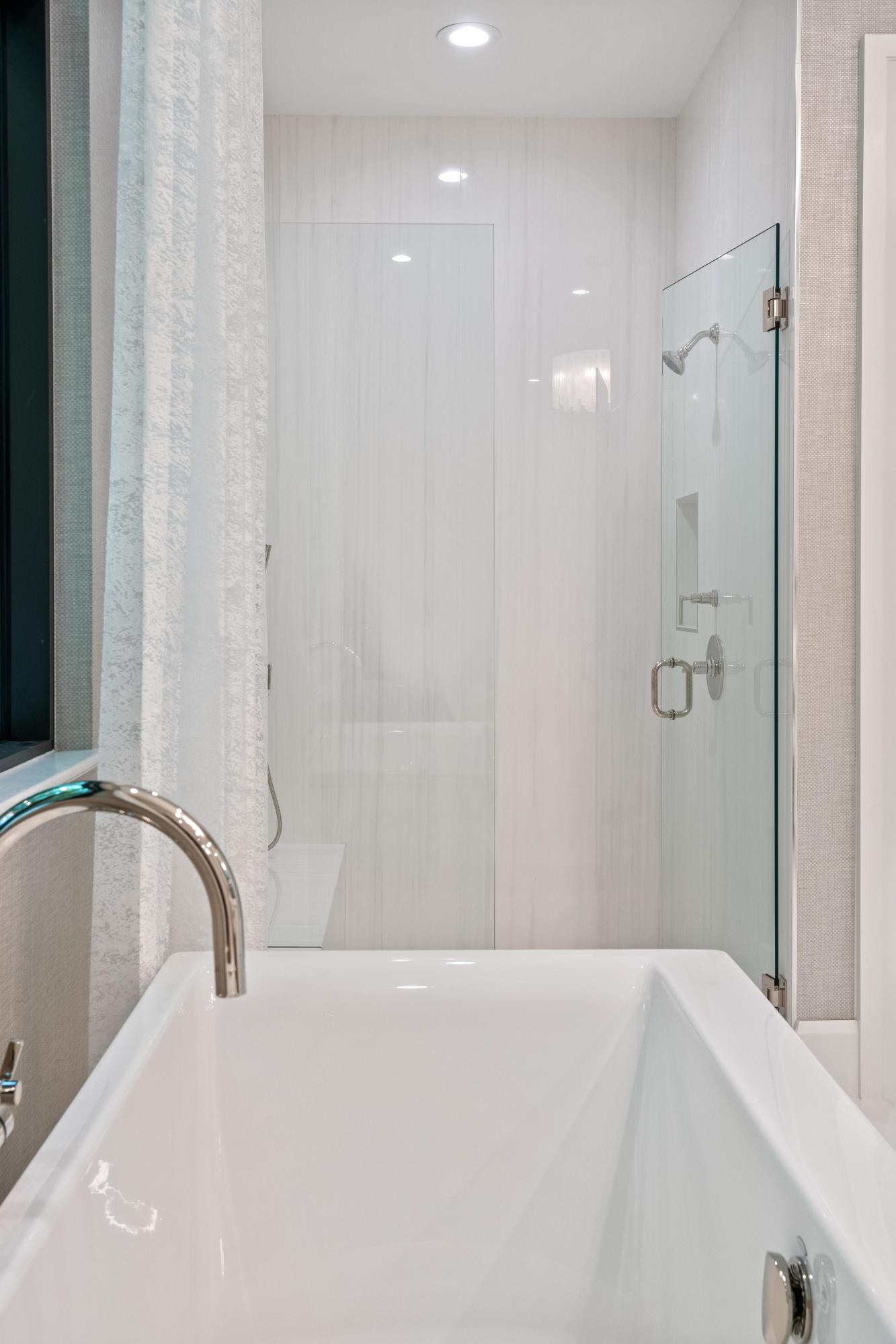 106 Quayside Drive Jupiter, FL 33477 - Photo 41 of 77 Master Bath