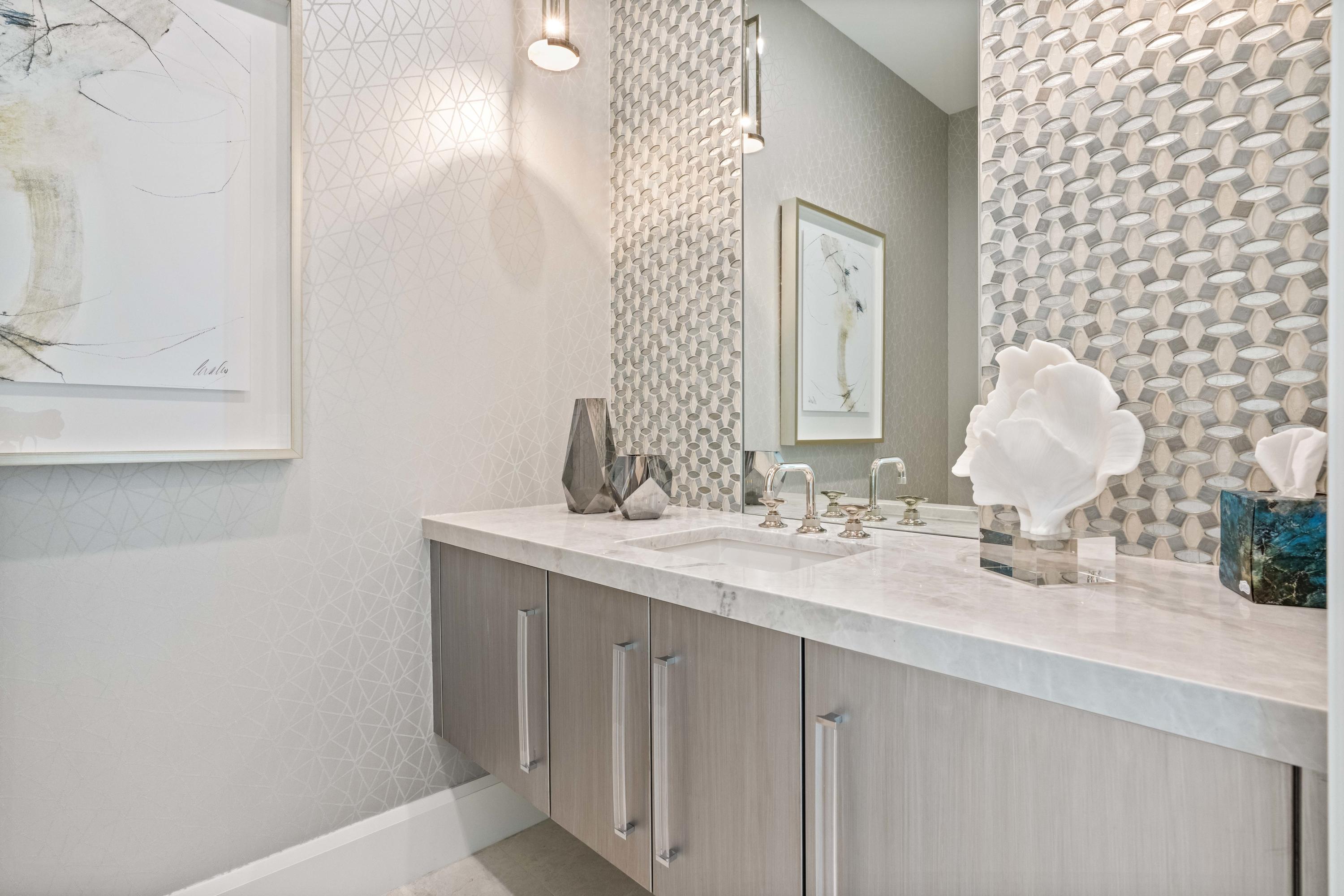 106 Quayside Drive Jupiter, FL 33477 - Photo 48 of 77 Powder Room