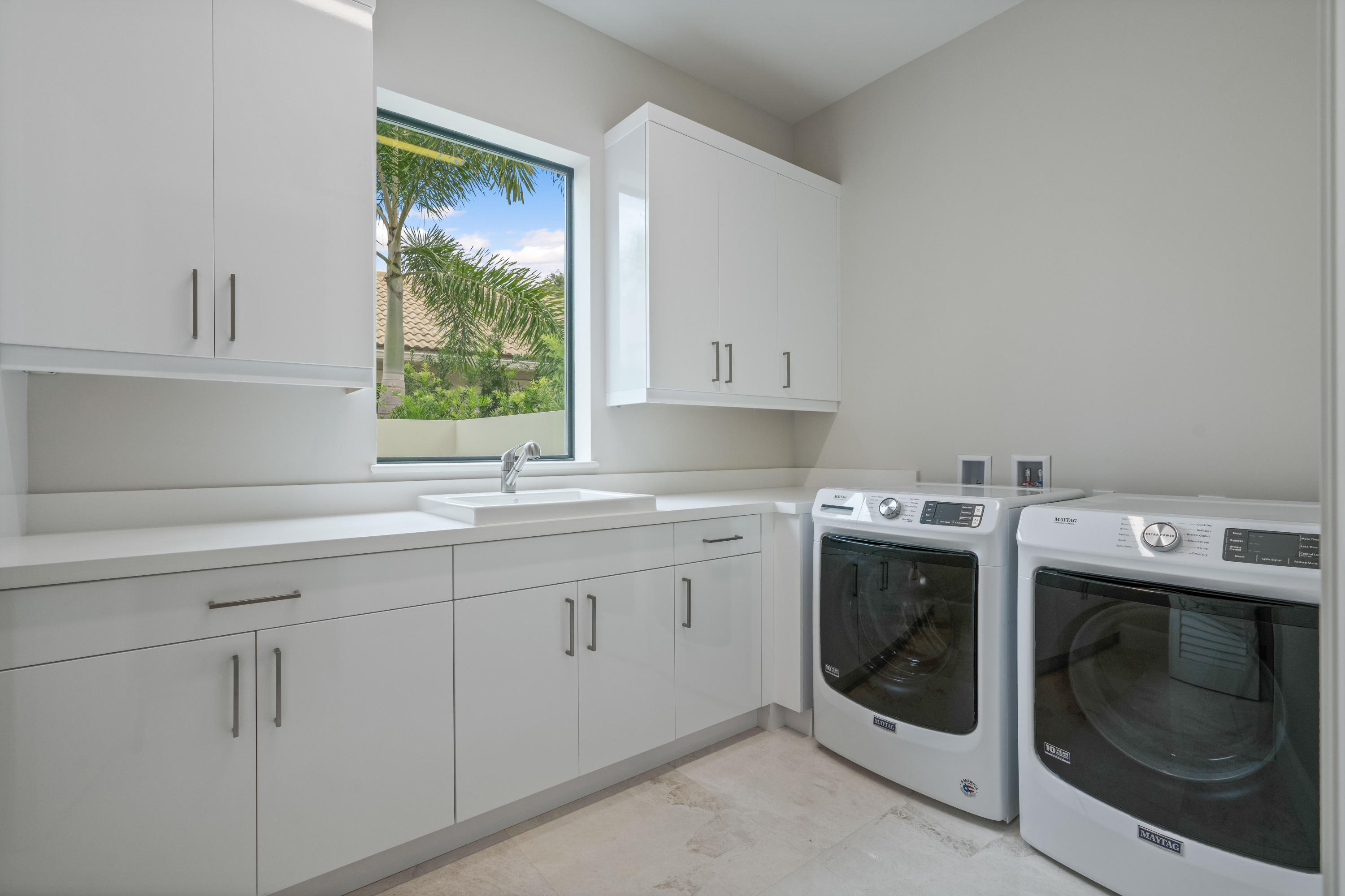 106 Quayside Drive Jupiter, FL 33477 - Photo 51 of 77 Laundry Room