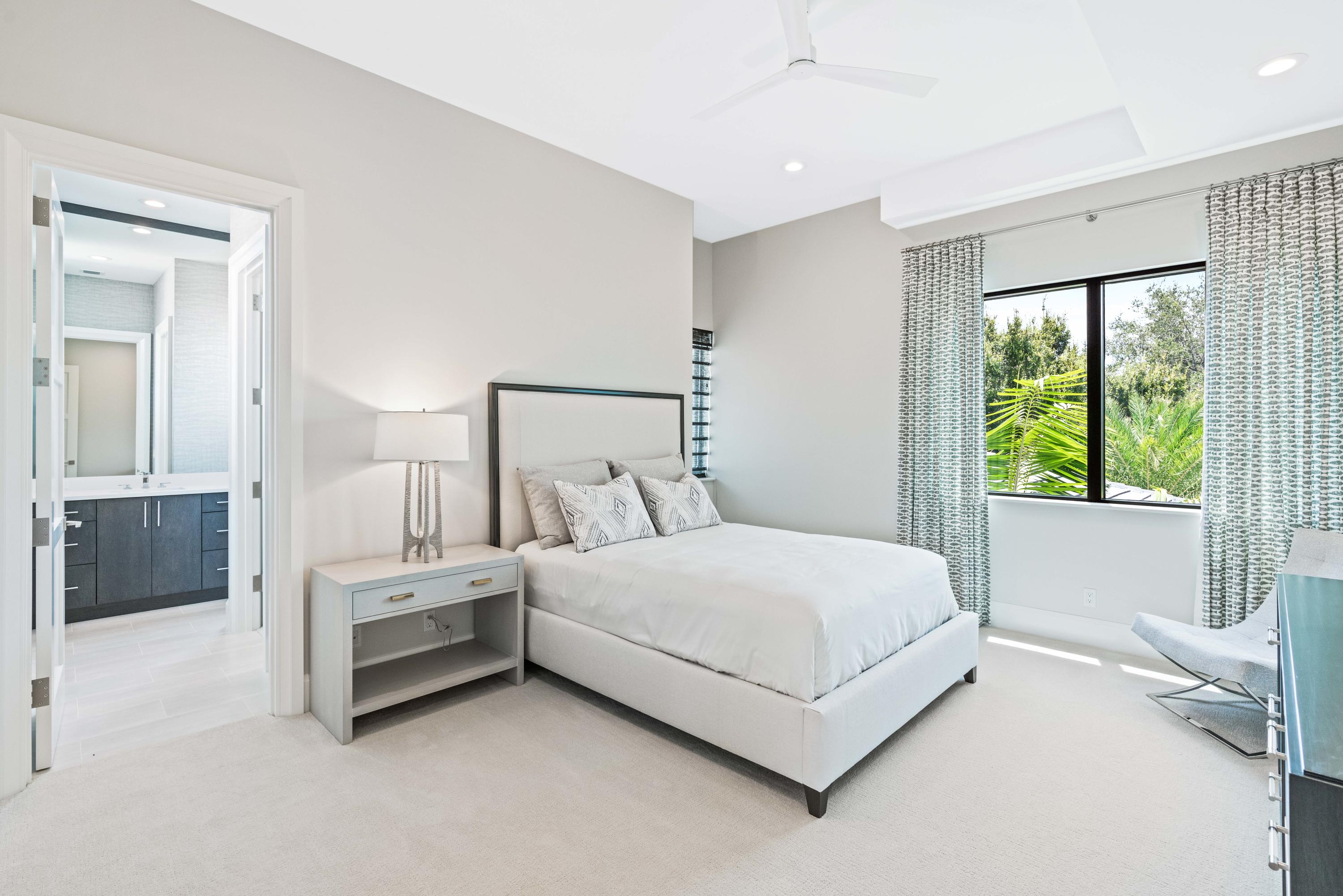 106 Quayside Drive Jupiter, FL 33477 - Photo 54 of 77 Guest Bedroom