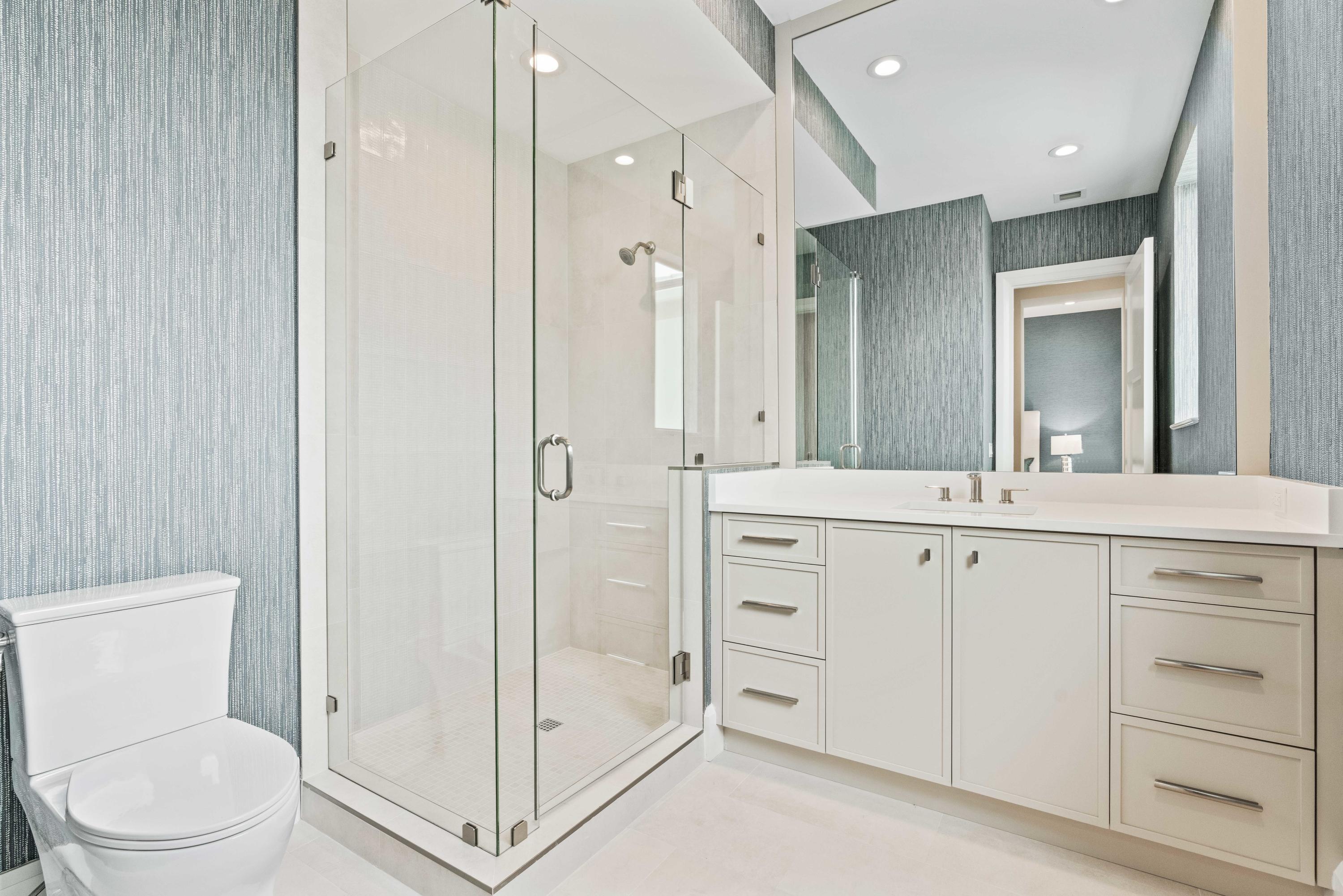 106 Quayside Drive Jupiter, FL 33477 - Photo 58 of 77 Ensuite Bath