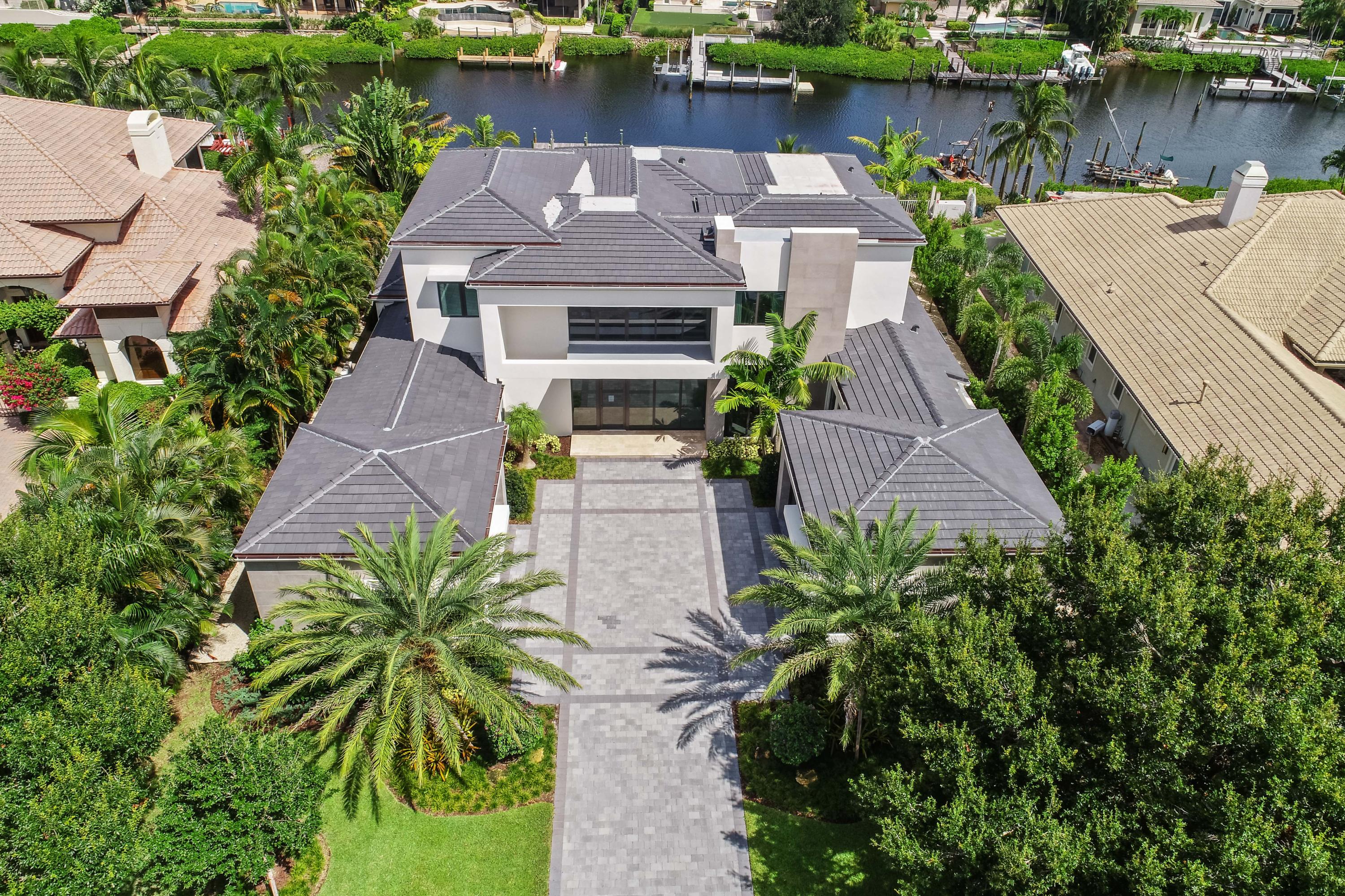 106 Quayside Drive Jupiter, FL 33477 - Photo 70 of 77 Aerial Front