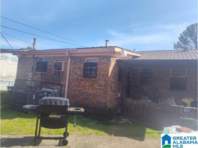 2016 Lee Terrace Southwest Birmingham, AL 35211 - Photo 2 of 25