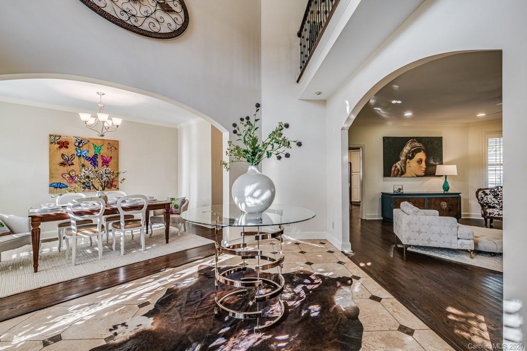 2231 Colony Road, Unit 7 Charlotte, NC 28209 - Photo 3 of 48 Gallery Image 3