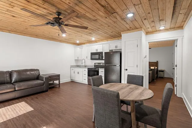 $595,000 | 1305 South Holly Street, Hammond, LA 70403