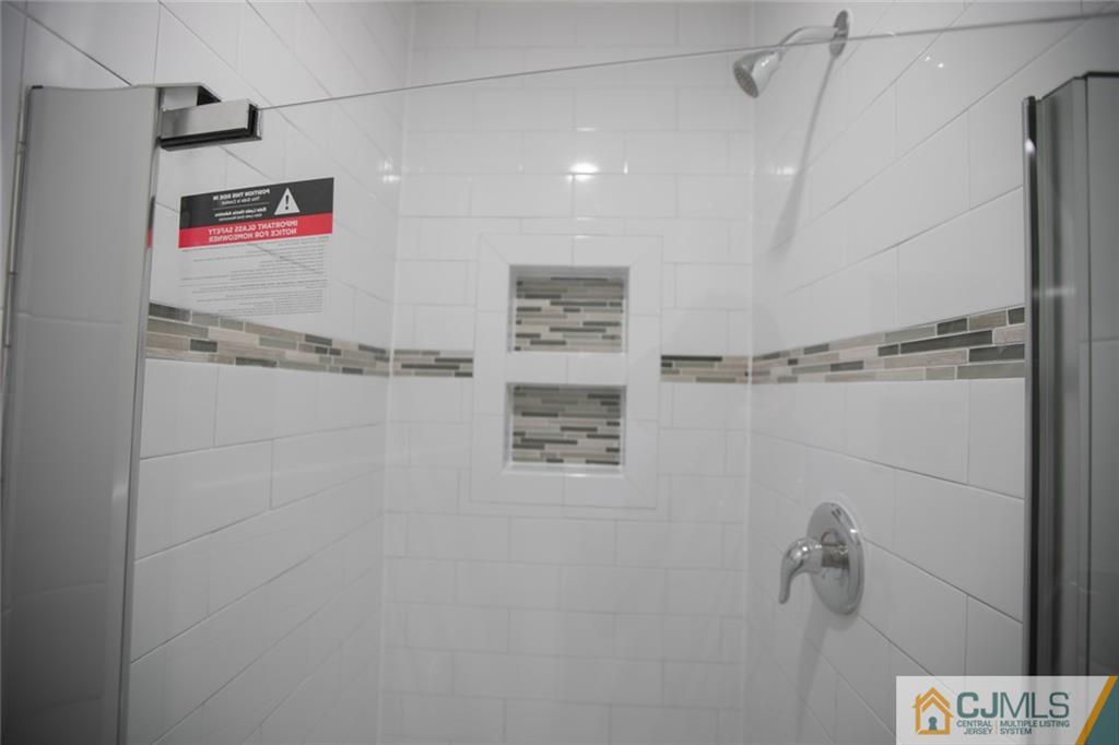 3207 Hana Road Edison, NJ 08817 - Photo 39 of 42