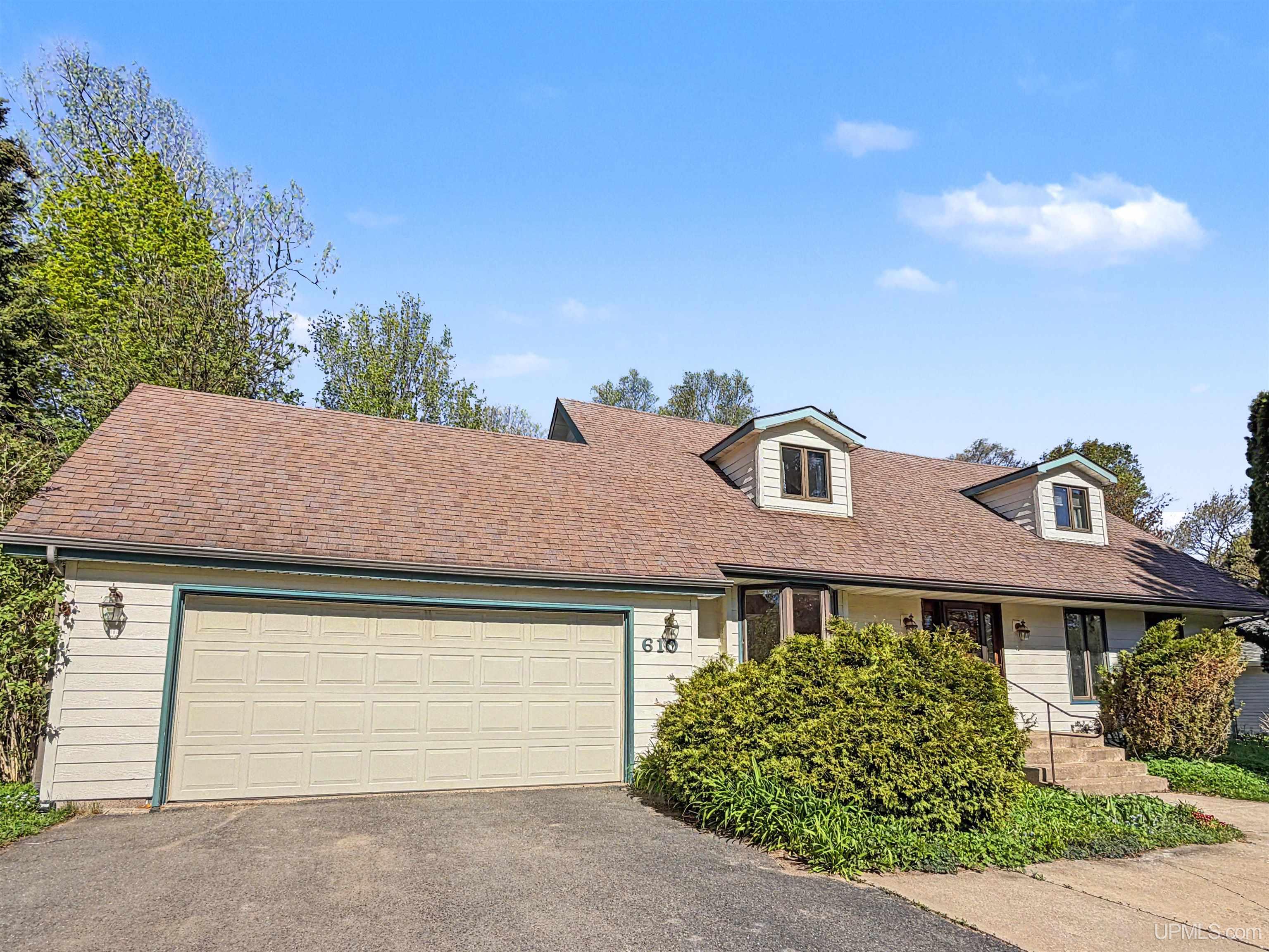 610 Brule Road Marquette, MI 49855 - Photo 2 of 72