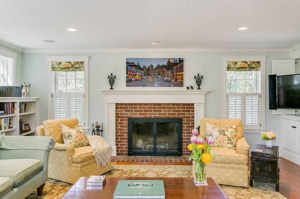 352 Sudbury Road, Unit 352 Concord, MA 01742 - Photo 4 of 26 Gallery Image 4