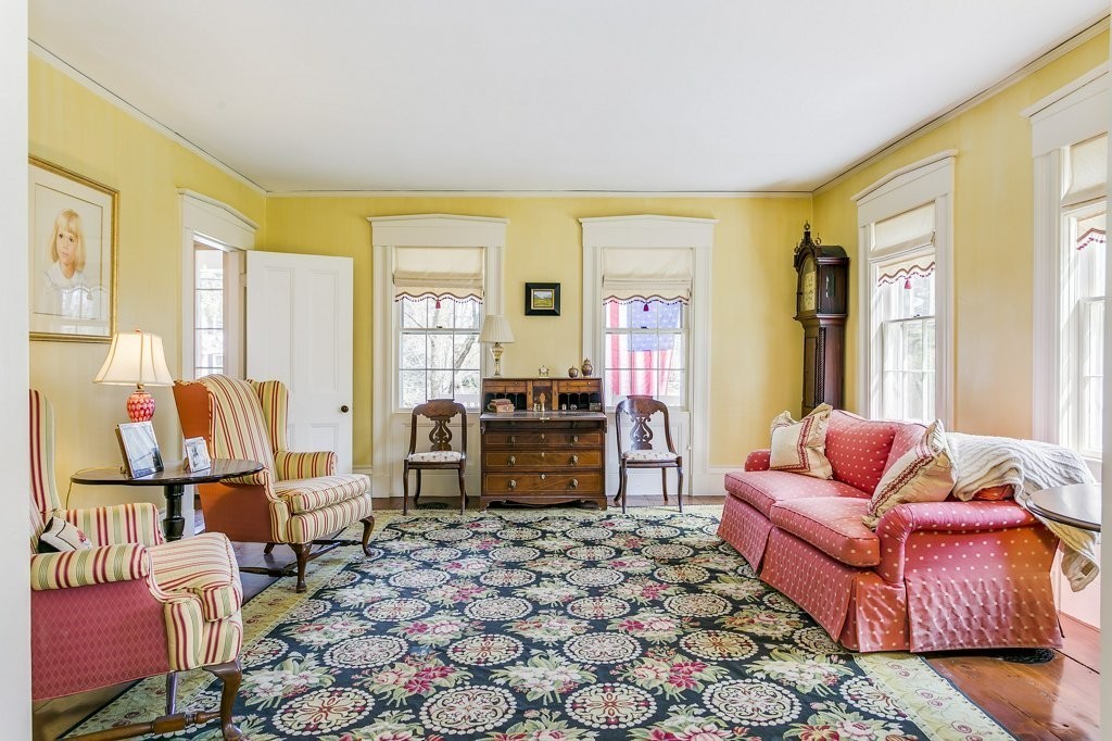 352 Sudbury Road, Unit 352 Concord, MA 01742 - Photo 7 of 26 Gallery Image 7