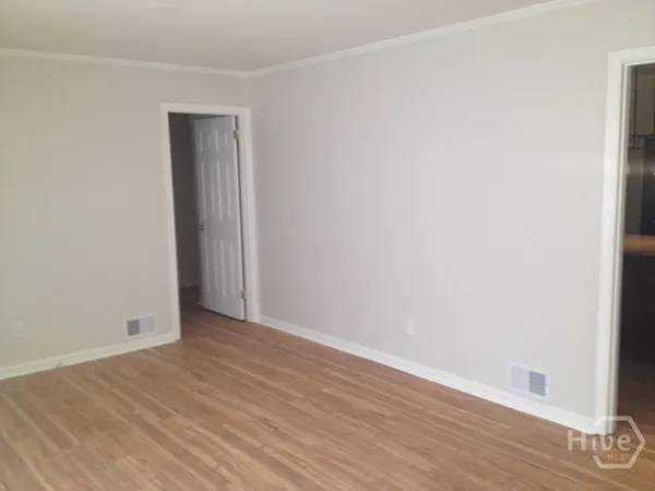 $1,700 | 260 Sherwood Drive, Athens, GA 30606