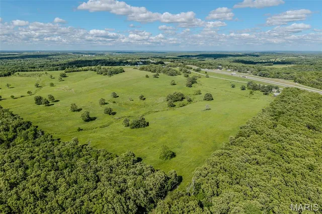 $599,000 | 72 Route 66 Lebanon Mo 65536, Lebanon, MO 65536