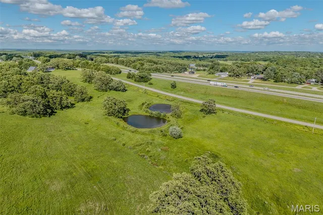 $599,000 | 72 Route 66 Lebanon Mo 65536, Lebanon, MO 65536