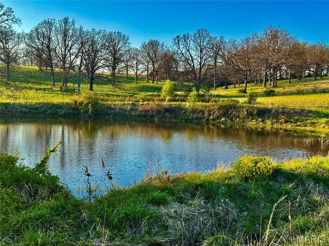 $599,000 | 72 Route 66 Lebanon Mo 65536, Lebanon, MO 65536