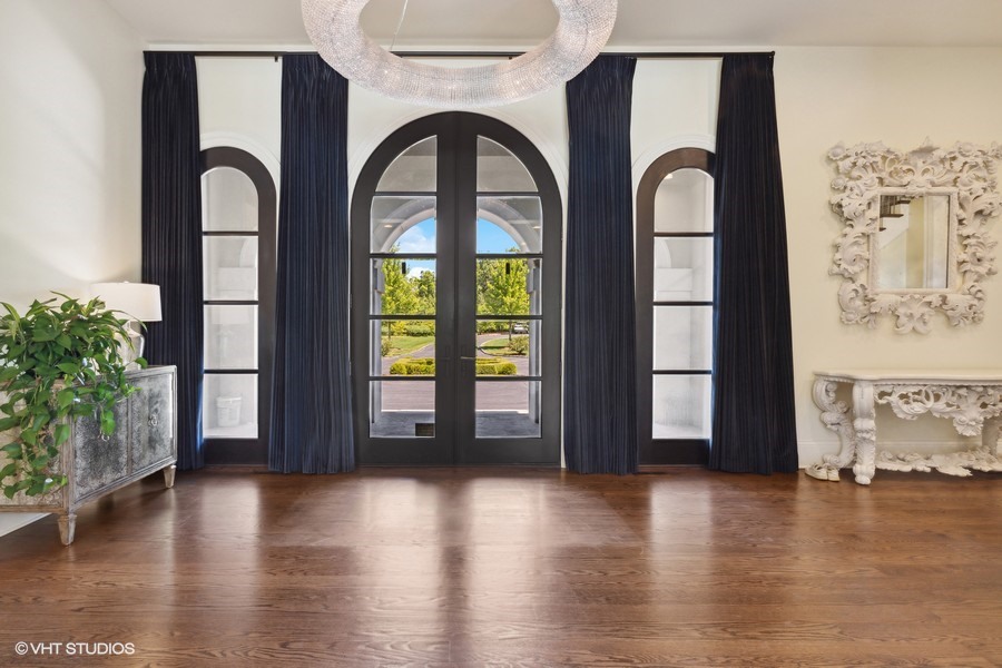 530 South Ridge Road Lake Forest, IL 60045 - Photo 4 of 46 a view of front door with wooden floor