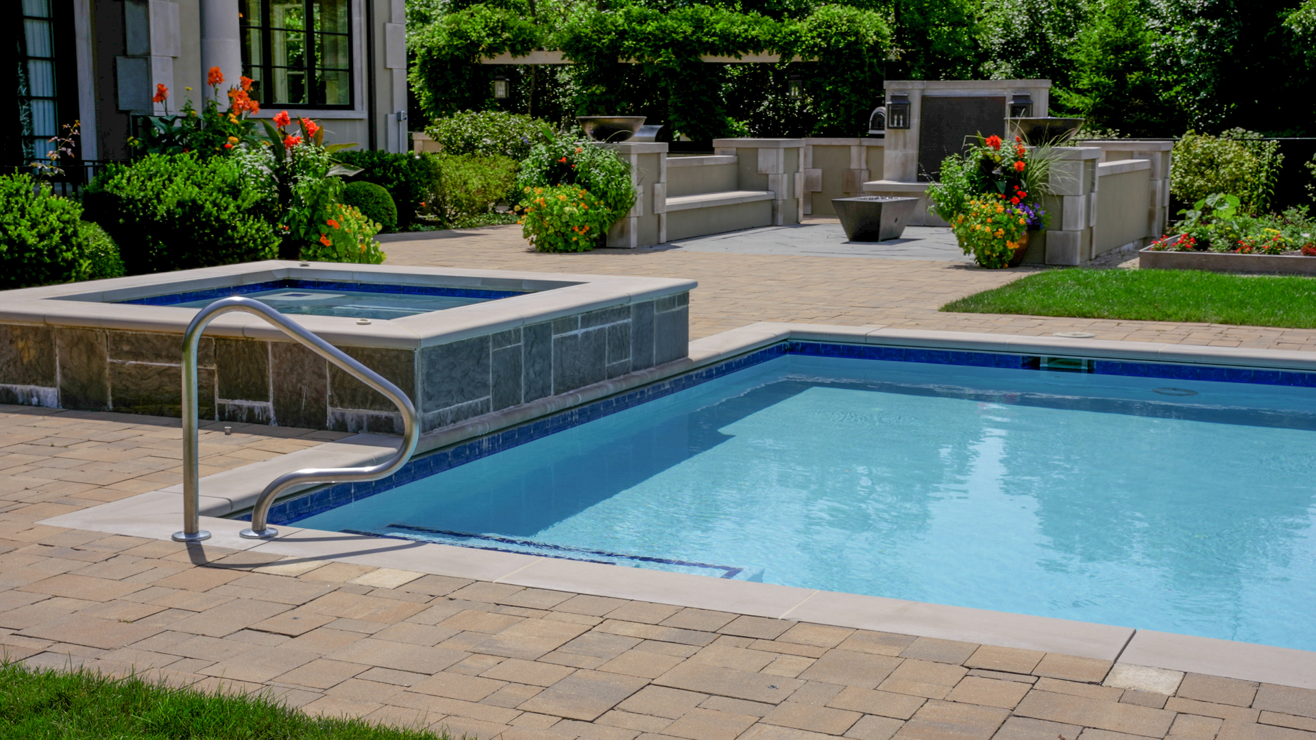 530 South Ridge Road Lake Forest, IL 60045 - Photo 44 of 46 a view of outdoor space yard and patio