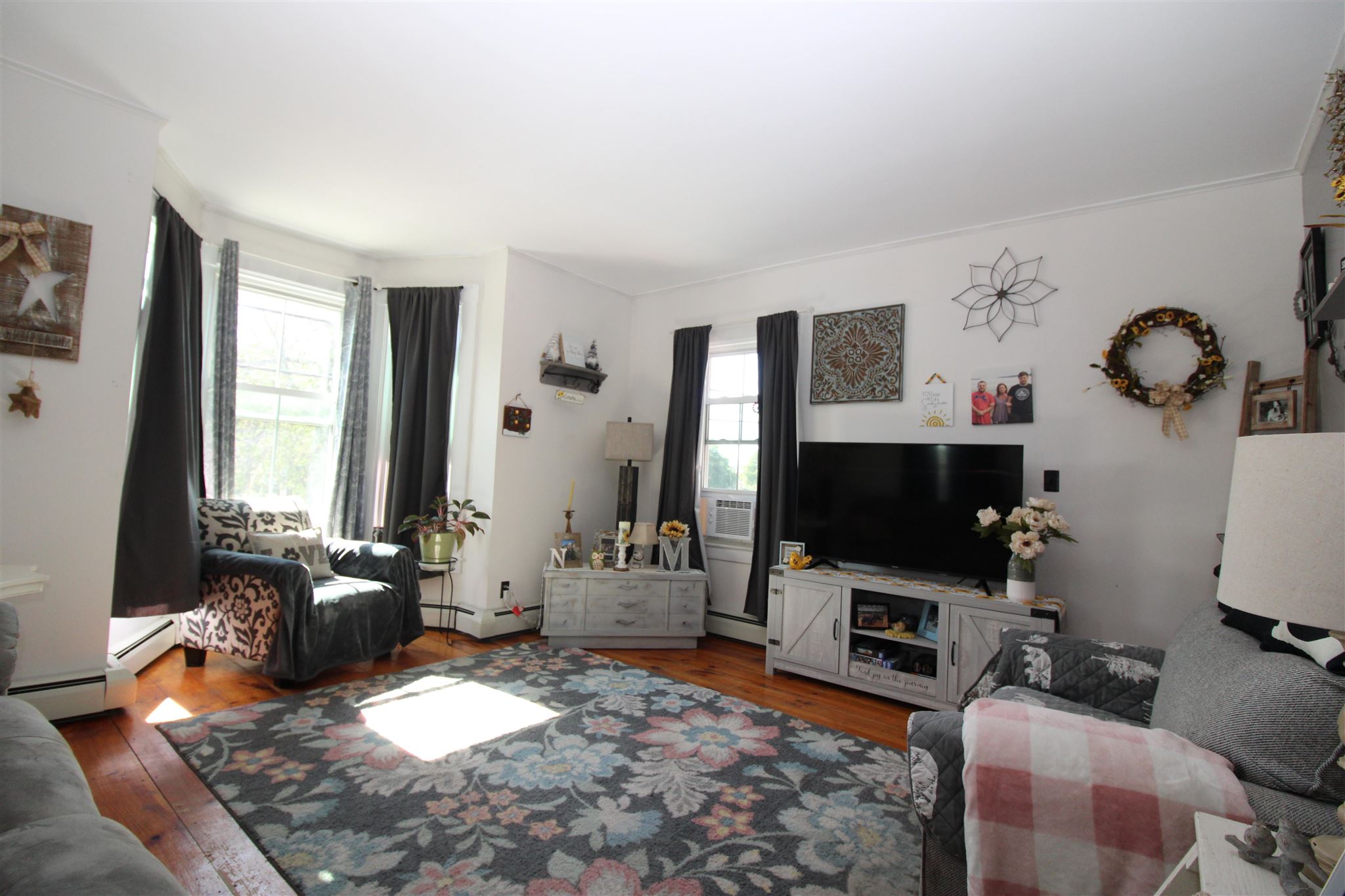 121 Wakefield Street Rochester, NH 03867 - Photo 23 of 31