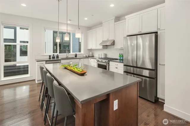 $999,999 | 9608 Northeast 182nd Court, Unit D, Bothell, WA 98011