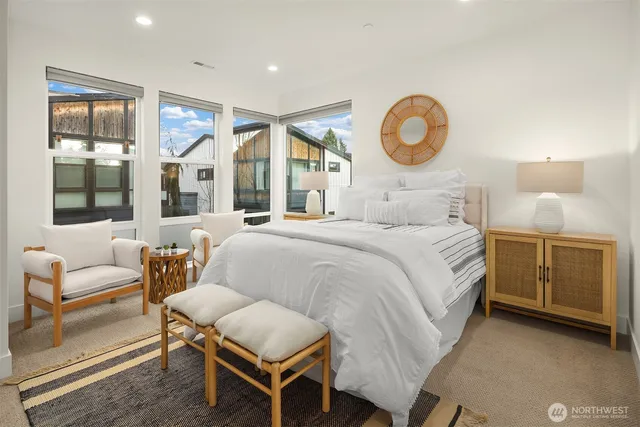 $999,999 | 9608 Northeast 182nd Court, Unit D, Bothell, WA 98011