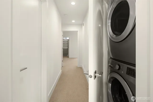 $999,999 | 9608 Northeast 182nd Court, Unit D, Bothell, WA 98011