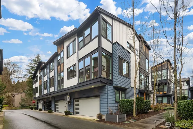 $999,999 | 9608 Northeast 182nd Court, Unit D, Bothell, WA 98011
