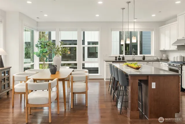 $999,999 | 9608 Northeast 182nd Court, Unit D, Bothell, WA 98011