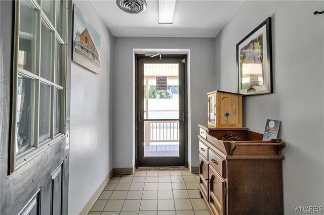 $325,000 | 1693 Quaker Road, Somerset, NY 14012