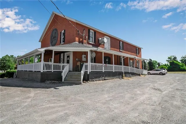 $325,000 | 1693 Quaker Road, Somerset, NY 14012