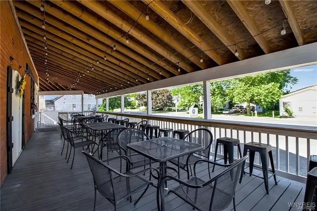 $325,000 | 1693 Quaker Road, Somerset, NY 14012