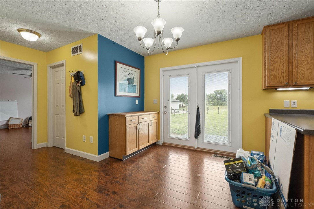 2425 Jasper Road Xenia, OH 45385 - Photo 12 of 41 Gallery Image 12