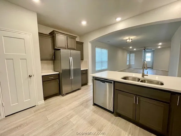 $2,200 | 1051 Toledo Bend Drive, College Station, TX 77845