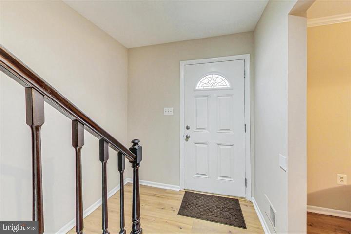6415 Old Scotts Court Springfield, VA 22152 - Photo 3 of 25