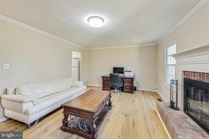 6415 Old Scotts Court Springfield, VA 22152 - Photo 6 of 25