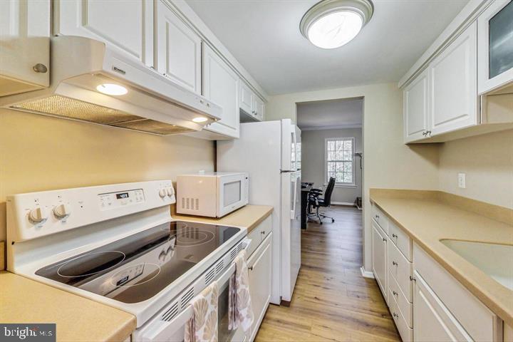 6415 Old Scotts Court Springfield, VA 22152 - Photo 9 of 25