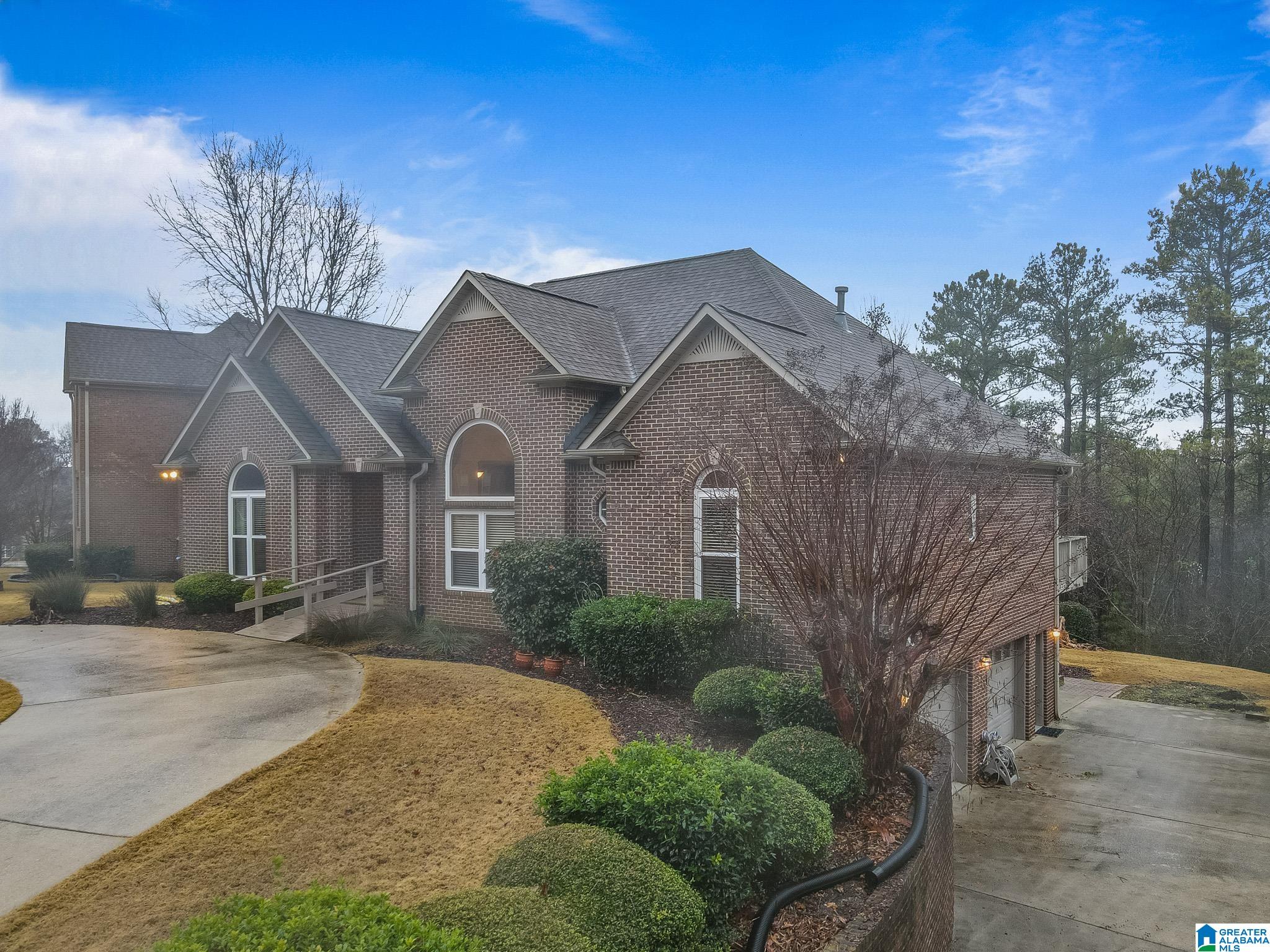 295 Grande View Parkway Alabaster, AL 35114 - Photo 3 of 36