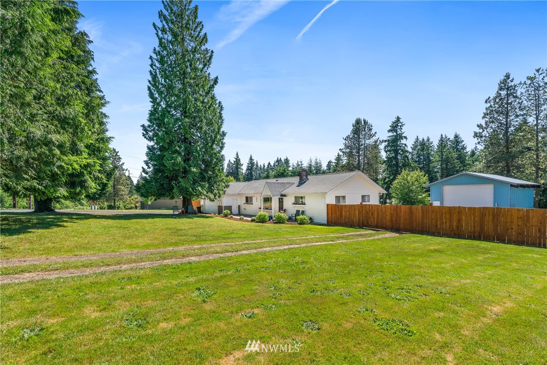 101 Studebaker Road Castle Rock, WA 98611 - Photo 3 of 25 Gallery Image 3