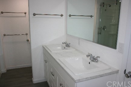1350 Cabrillo Drive Hemet, CA 92543 - Photo 15 of 30 a bathroom with a sink and a mirror