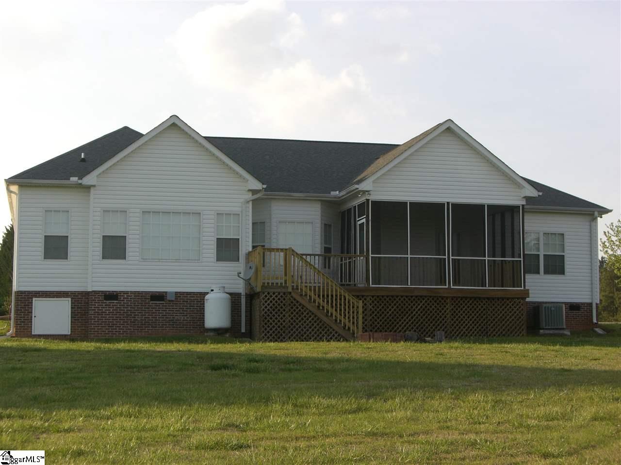 501 Hendricks Road Easley, SC 29642 - Photo 2 of 18