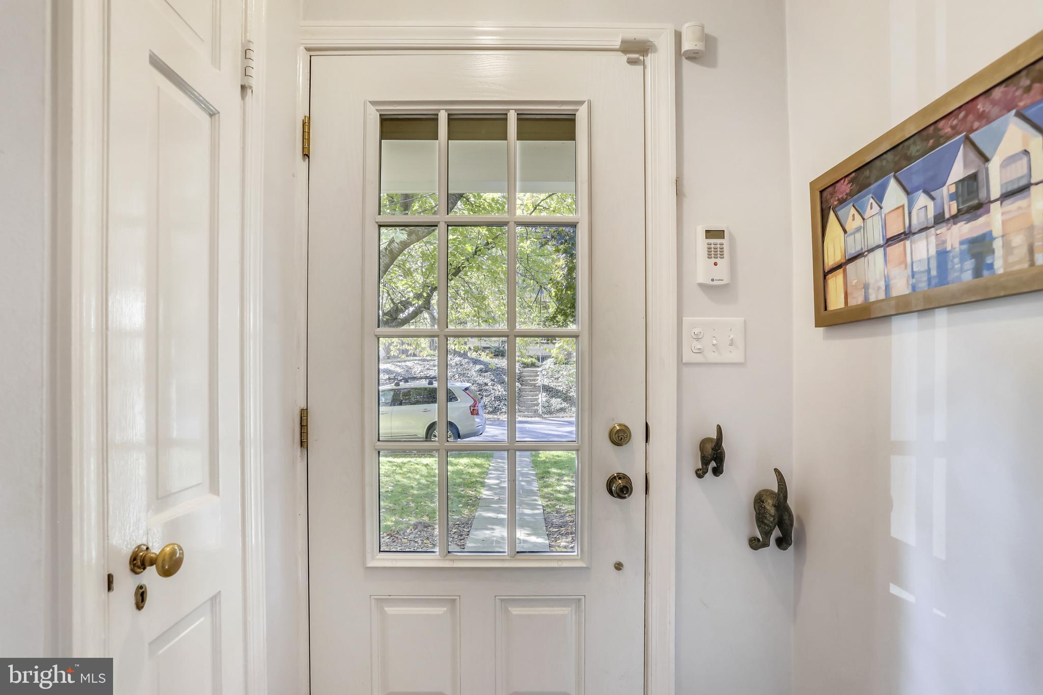 309 Windsor Street Silver Spring, MD 20910 - Photo 7 of 64 Gallery Image 7