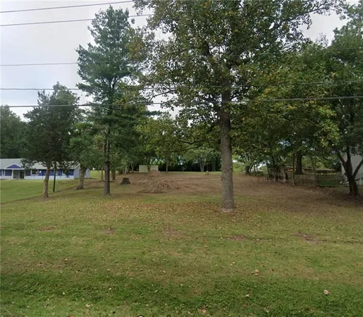 $59,900 | 2100 James Downey Road, Independence, MO 64057