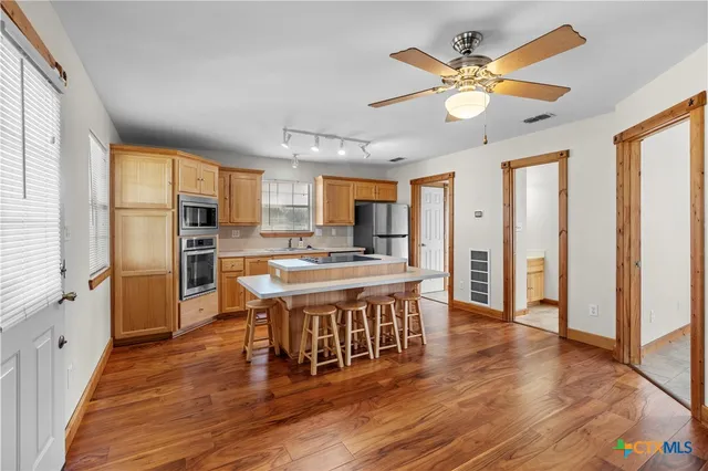 $1,395,000 | 2650 County Road 108, Gatesville, TX 76528