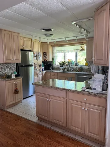 $239,900 | 53 Wagon Hill Road, Marlborough, MA 01752