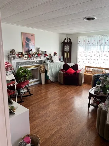 $239,900 | 53 Wagon Hill Road, Marlborough, MA 01752