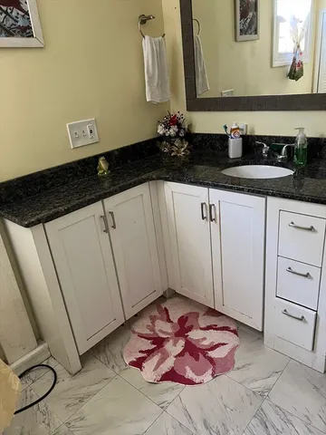 $239,900 | 53 Wagon Hill Road, Marlborough, MA 01752