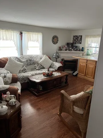 $239,900 | 53 Wagon Hill Road, Marlborough, MA 01752