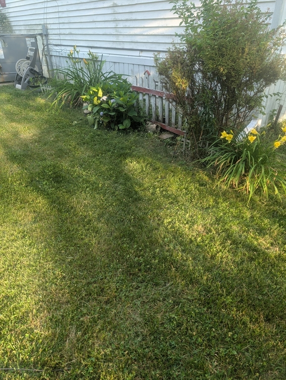 53 Wagon Hill Road Marlborough, MA 01752 - Photo 32 of 32 a view of a garden