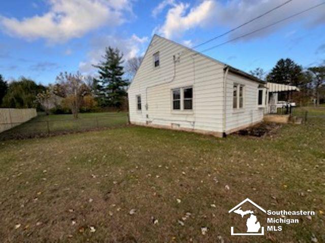 1202 Smith Road Temperance, MI 48182 - Photo 11 of 12 50161665-3d6a3f79-53e0-4915-82f9-070a13e99262.JPG
