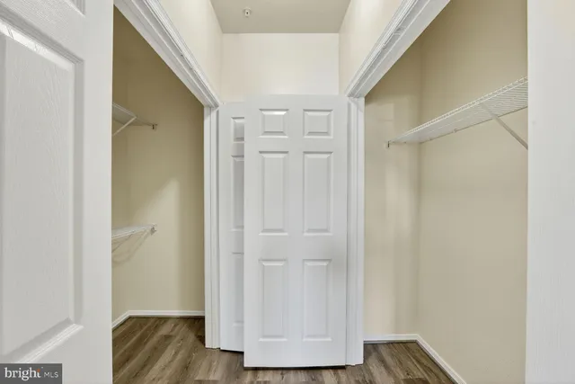 $399,900 | 3021 Nicosh Circle, Unit 1108, Falls Church, VA 22042